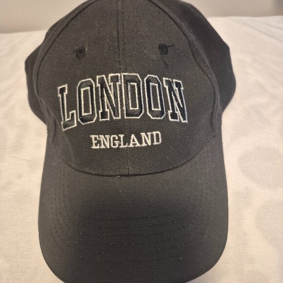 London England Embroidered Black Baseball Cap – Velcro Adjustable Hat - Picture 1 of 3